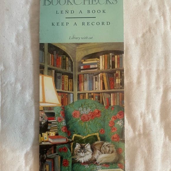 NWT & NWOT Book Lovers Bundle - Picture 3 of 14